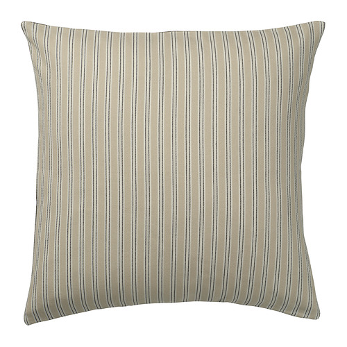 Un cojín KORALLBUSKE en rayas beige claro y antracita. Su forma cuadrada con cremallera, está hecha de algodón reciclado, yute y viscosa.