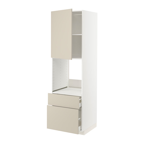 Un mueble de cocina METOD blanco con cajones y armario beige, con estantes ajustables y cajones de cierre suave.