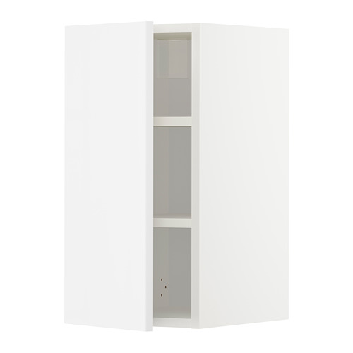 METOD: mueble de cocina blanco de alto brillo, estantes ajustables, diseño moderno.