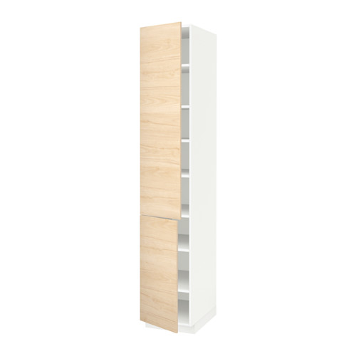 Mueble de madera clara con ribetes blancos, estantes ajustables.
