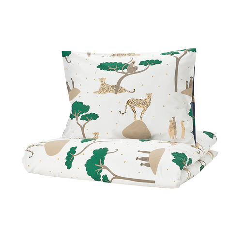 Juego de ropa de cama para niños con temática de safari con guepardos en la escena de la naturaleza, en colores blanco, verde y tostado. Funda nórdica y funda de almohada con cierre de cremallera.