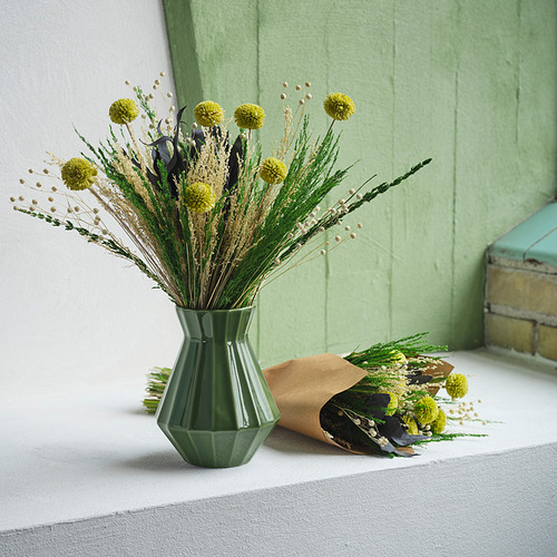 MÄVINN, ramo de flores. 4 de 4 open dialog