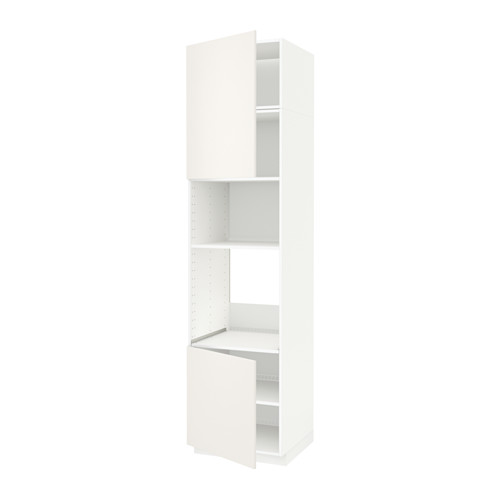 Mueble de cocina METOD blanco con puertas abiertas, estantes ajustables, líneas limpias.