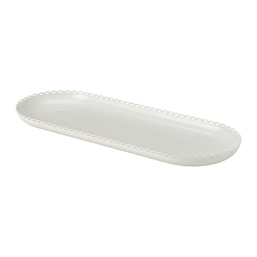 Un plato de velas ovalado blanco TURTURDUVA. Fabricado en acero con recubrimiento en polvo, tiene un diseño clásico y romántico con un toque puro.