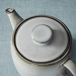 GLADELIG teapot