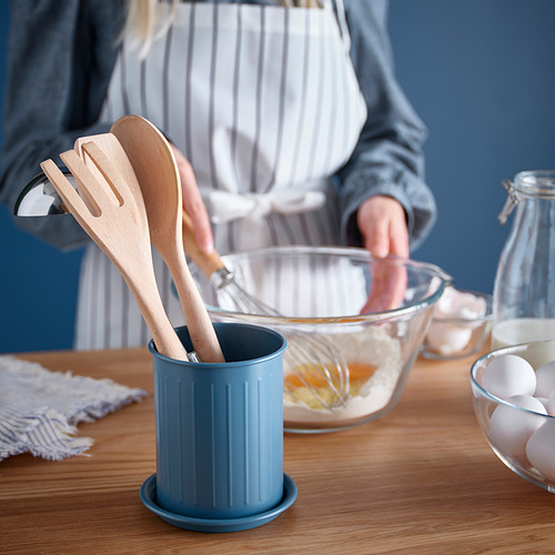 Cocina en la cocina con taza VÄLVÅRDAD.