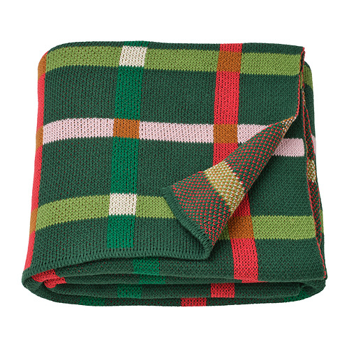 Manta a cuadros verdes VINTERFINT, algodón suave, doblada, forma cuadrada, detalles en rojo.
