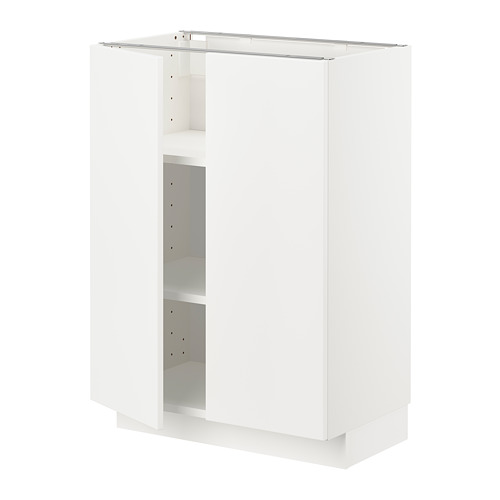 Moderno mueble de cocina METOD de ikea en color blanco con estantes ajustables.