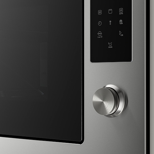 Microondas moderno negro y plateado con panel de control.