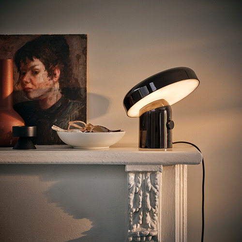 BLOMPRAKT, lámpara con altavoz Bluetooth. 4 de 8 open dialog
