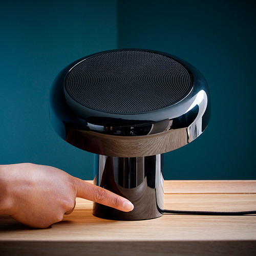 BLOMPRAKT, lámpara con altavoz Bluetooth. 7 de 8 open dialog