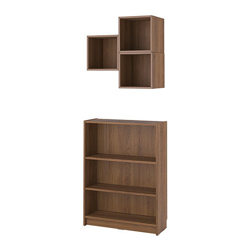 Conjunto de muebles modernos de madera: librería BILLY de 3 estantes y estante cubo colgante en acabado nogal.