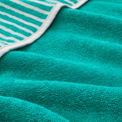 RÖRANDE towel with hood