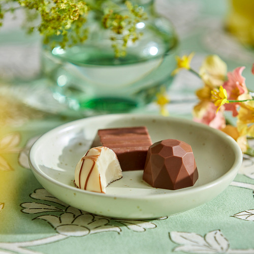 VÅRKÄNSLA, caja de regalo. 3 de 4 open dialog