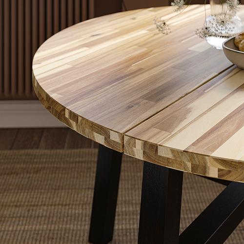 SKOGSTA, mesa y 4 sillas. 3 de 10 open dialog