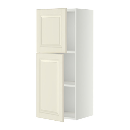 Mueble Ikea METOD blanco roto, alto con dos puertas, diseño clásico.