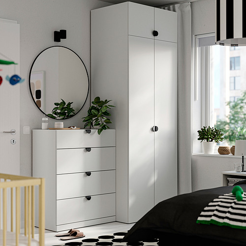 Baúl moderno LASTARE , armario, espejo, cuna y cama.