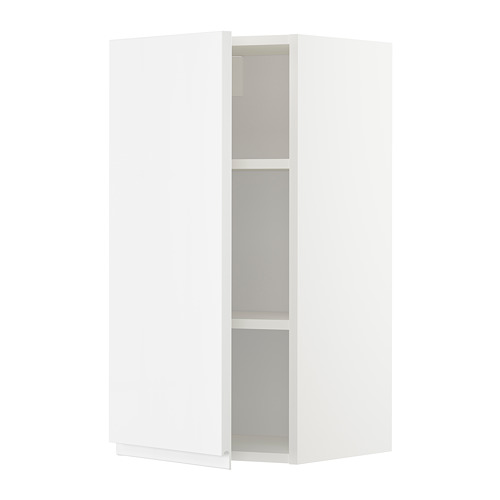 Mueble de cocina blanco con 2 estantes, una puerta abierta, diseño moderno.