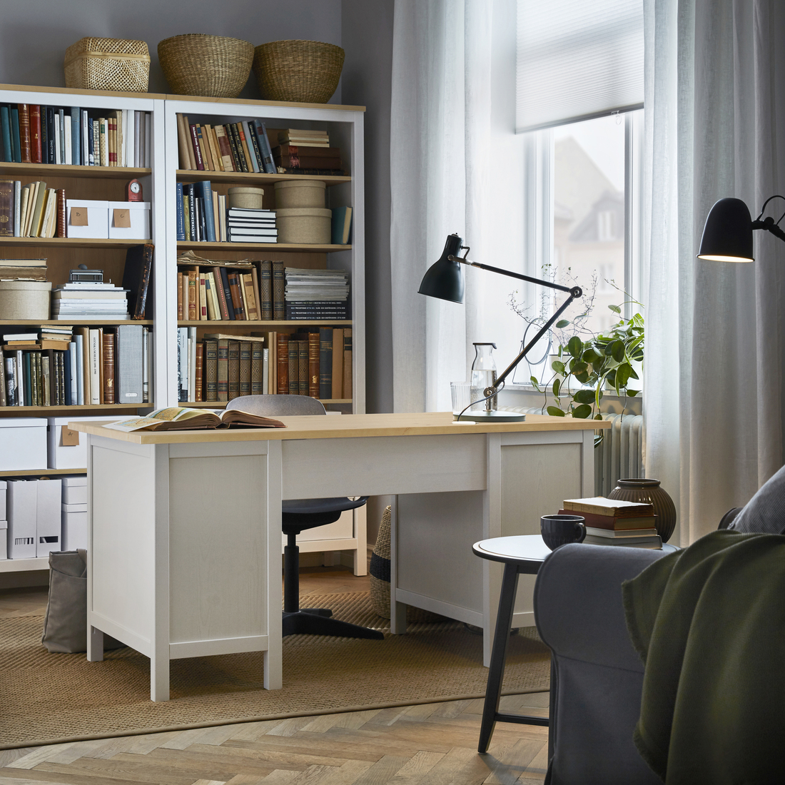 Image 2 of 7 HEMNES