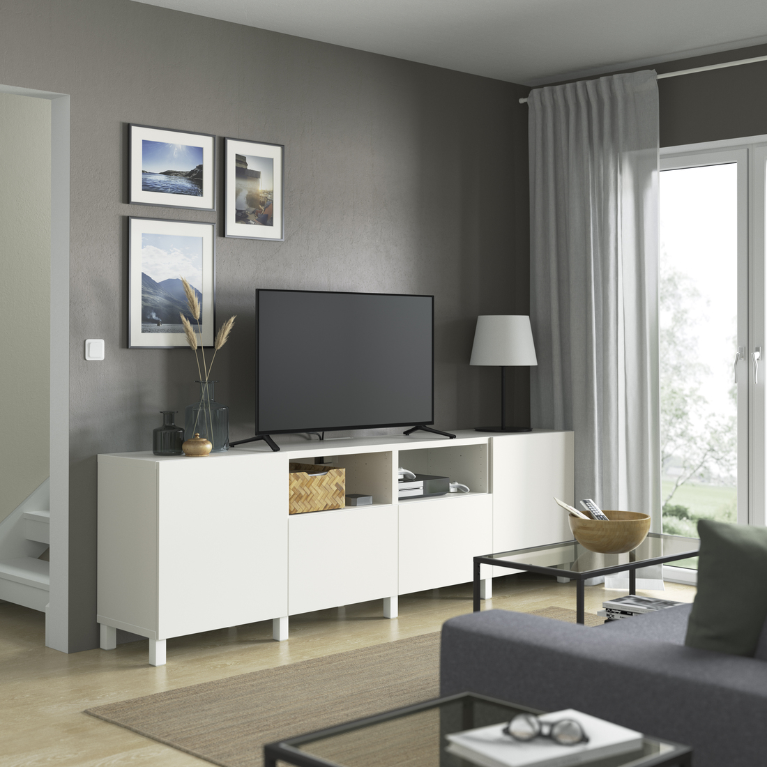 BESTÅ, mueble TV con puertas y cajones. 3 de 7 open dialog
