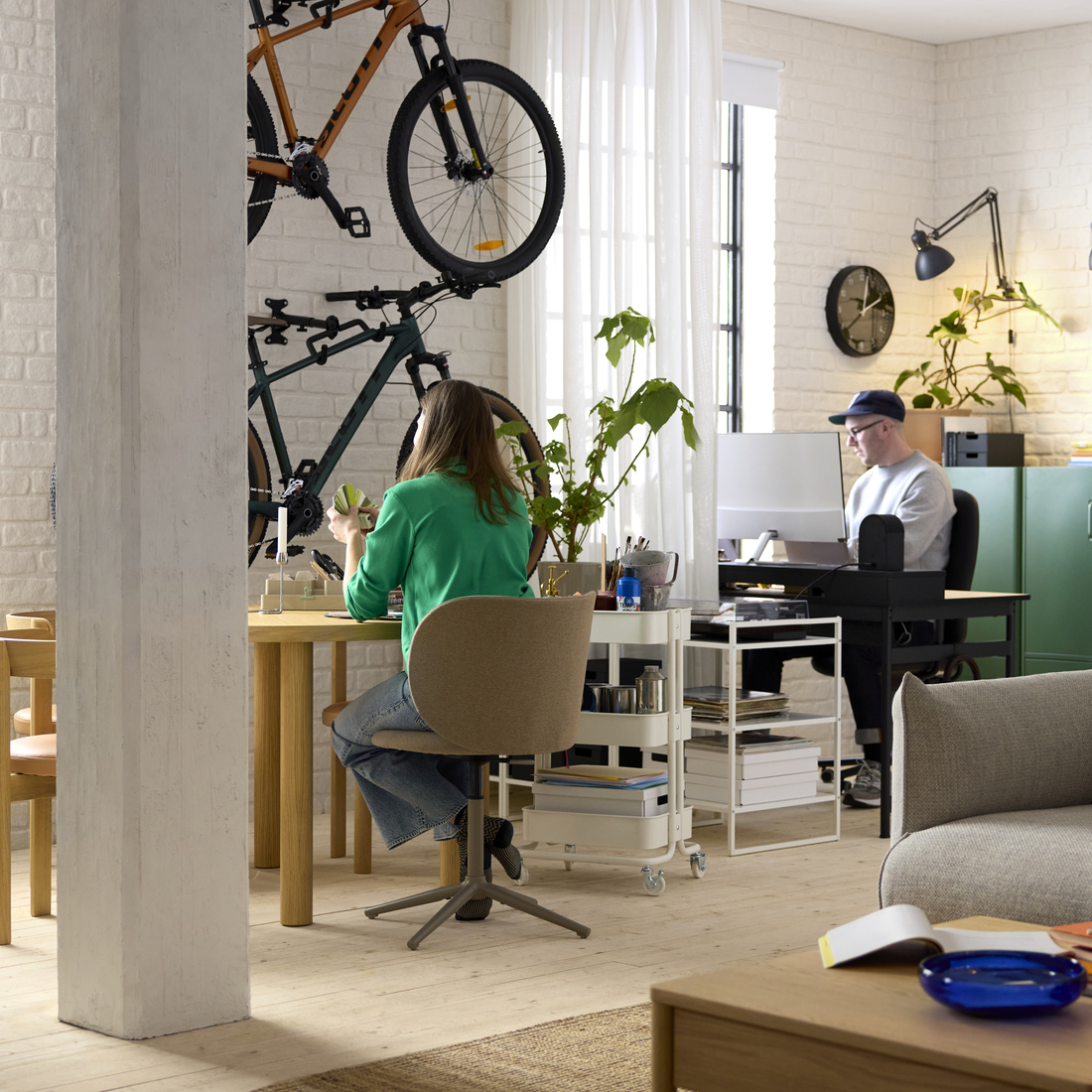 KRYLBO, swivel chair 5 of 9 open dialog