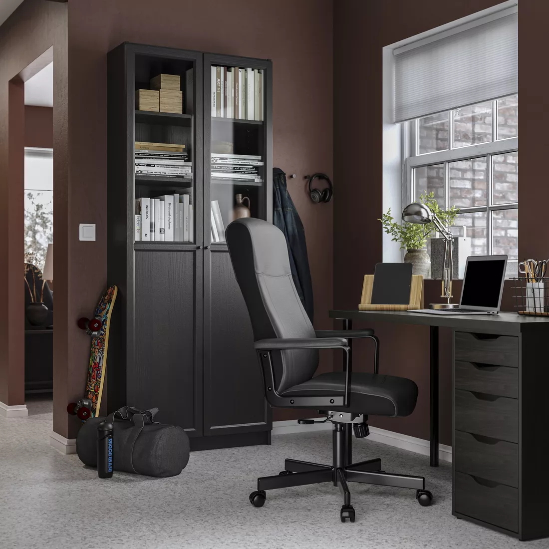 IKEA Tenerife - MILLBERGET silla giratoria, Murum marrón oscuro