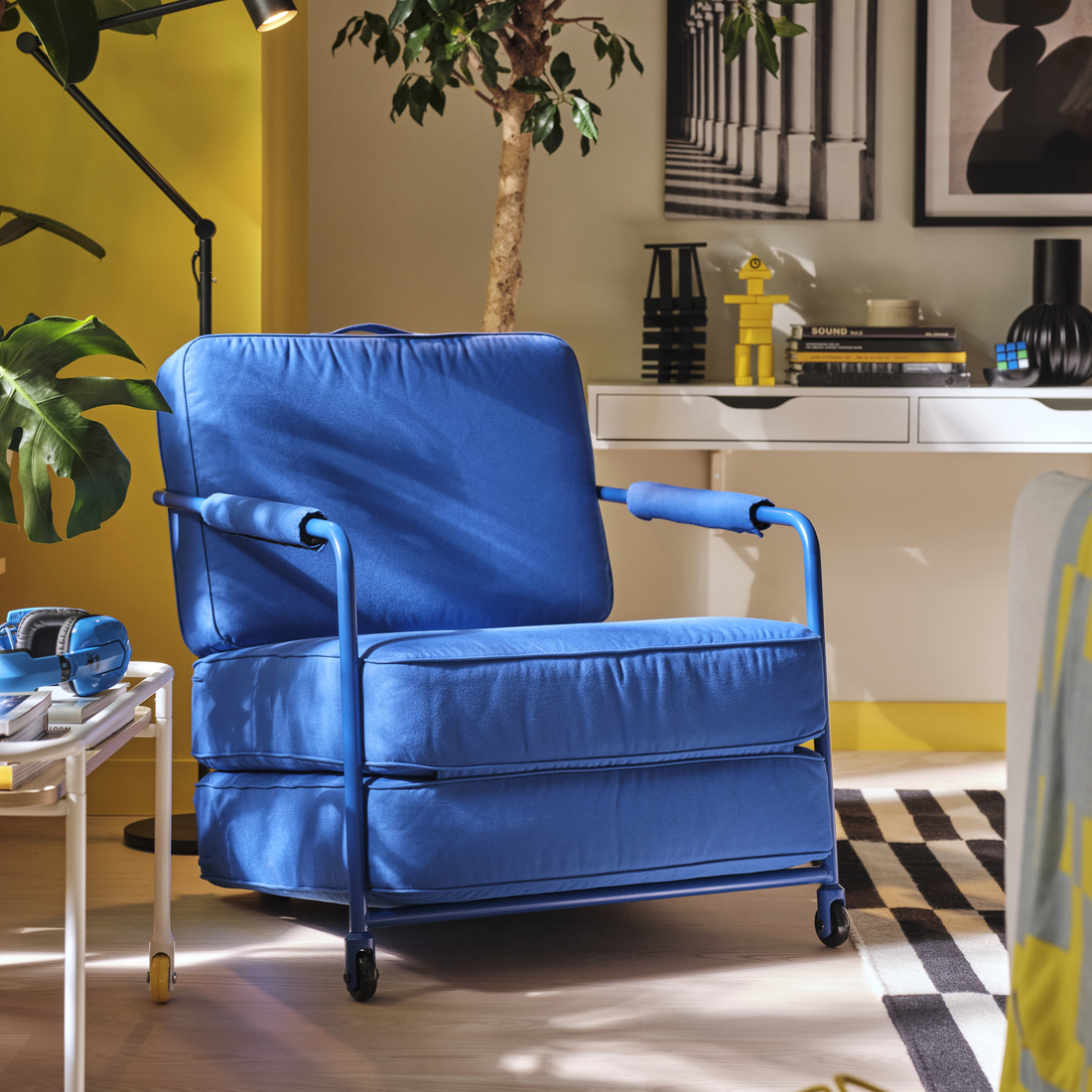 BRÄNNBOLL, gaming lounge chair. 3 of 7 open dialog