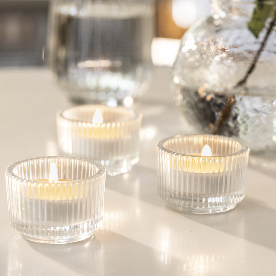 LÖVSKOGSLUND, vela aromática pequeña. 2 de 4 open dialog