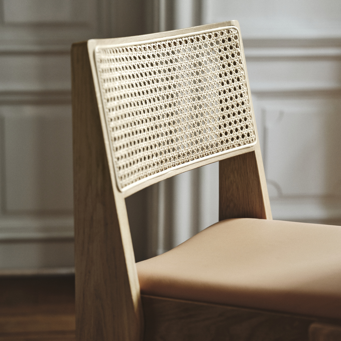 STOCKHOLM 2025, mesa redonda y 4 sillas. 7 de 9 open dialog