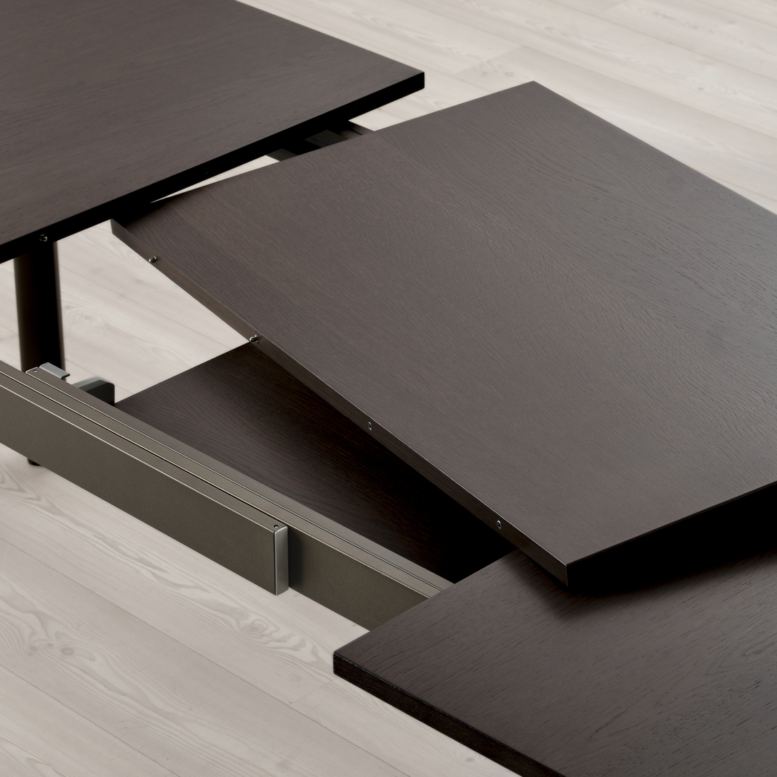STRANDTORP / TOBIAS, Extendable table and 4 chairs. 4 of 8 open dialog