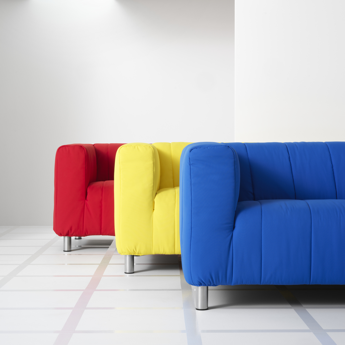 KLIPPAN, 2-seat sofa. 4 of 9 open dialog