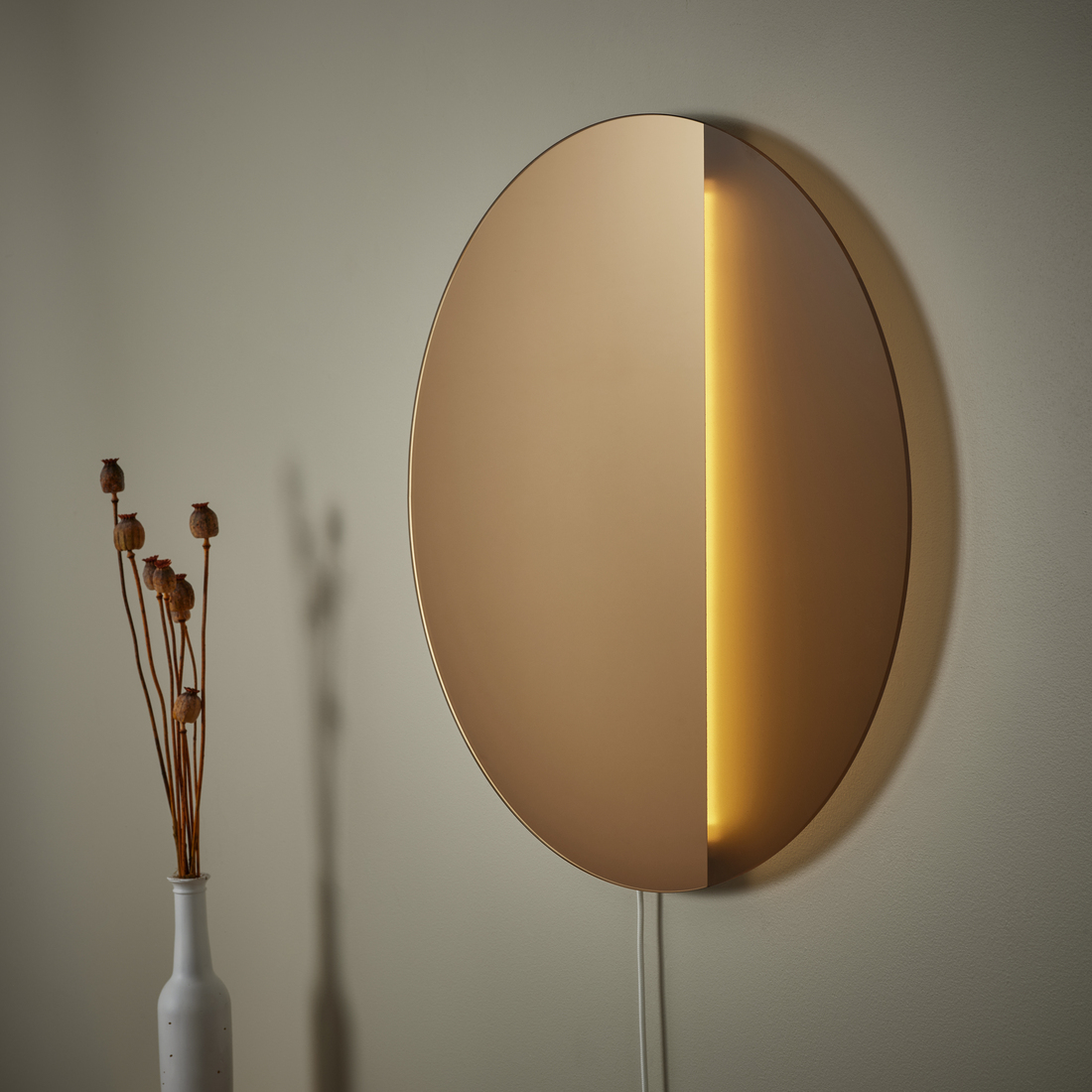 VARMBLIXT, aplique de pared/espejo LED 150lm 2700K. 3 de 6 open dialog