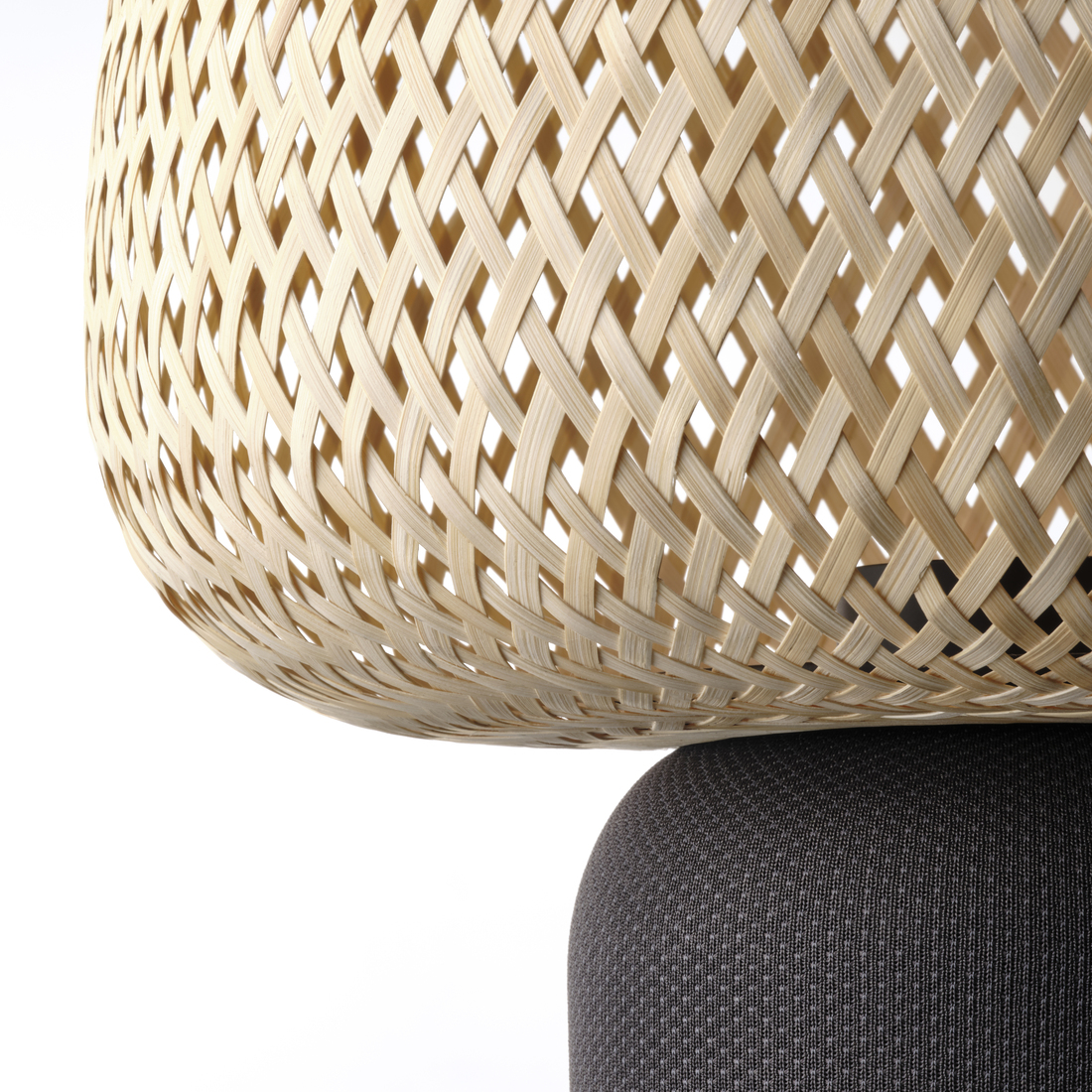 SYMFONISK, lámpara pie con altavoz wifi. 5 de 5 open dialog