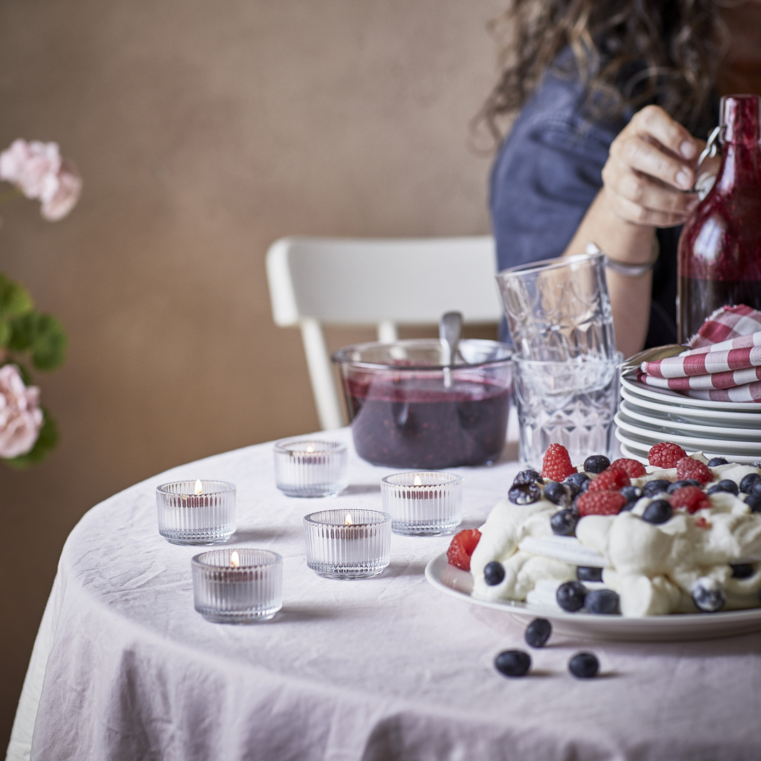 STÖRTSKÖN, vela aromática pequeña. 2 de 5 open dialog