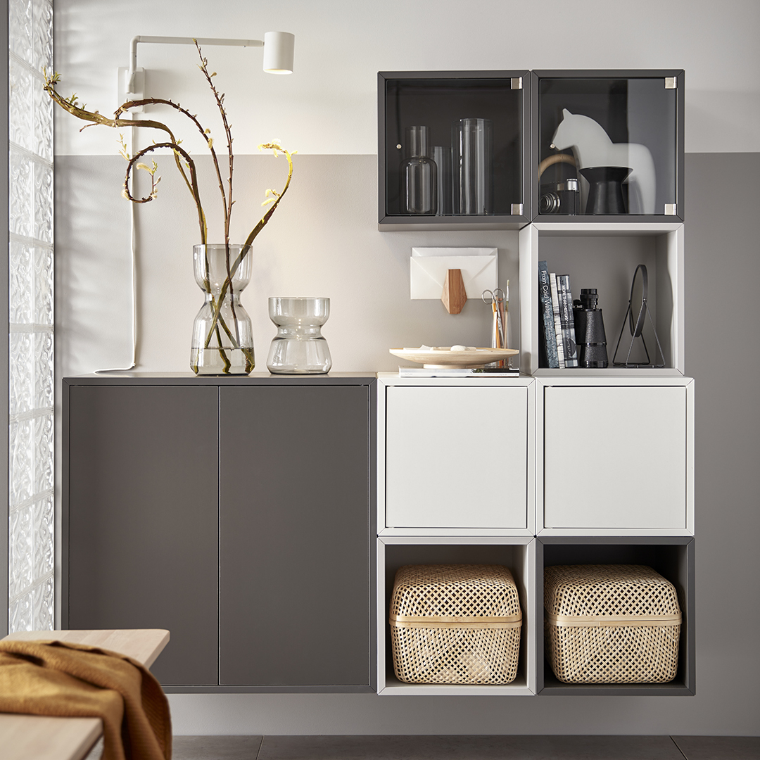 EKET, armario de pared con 2 puertas. 3 de 5 open dialog