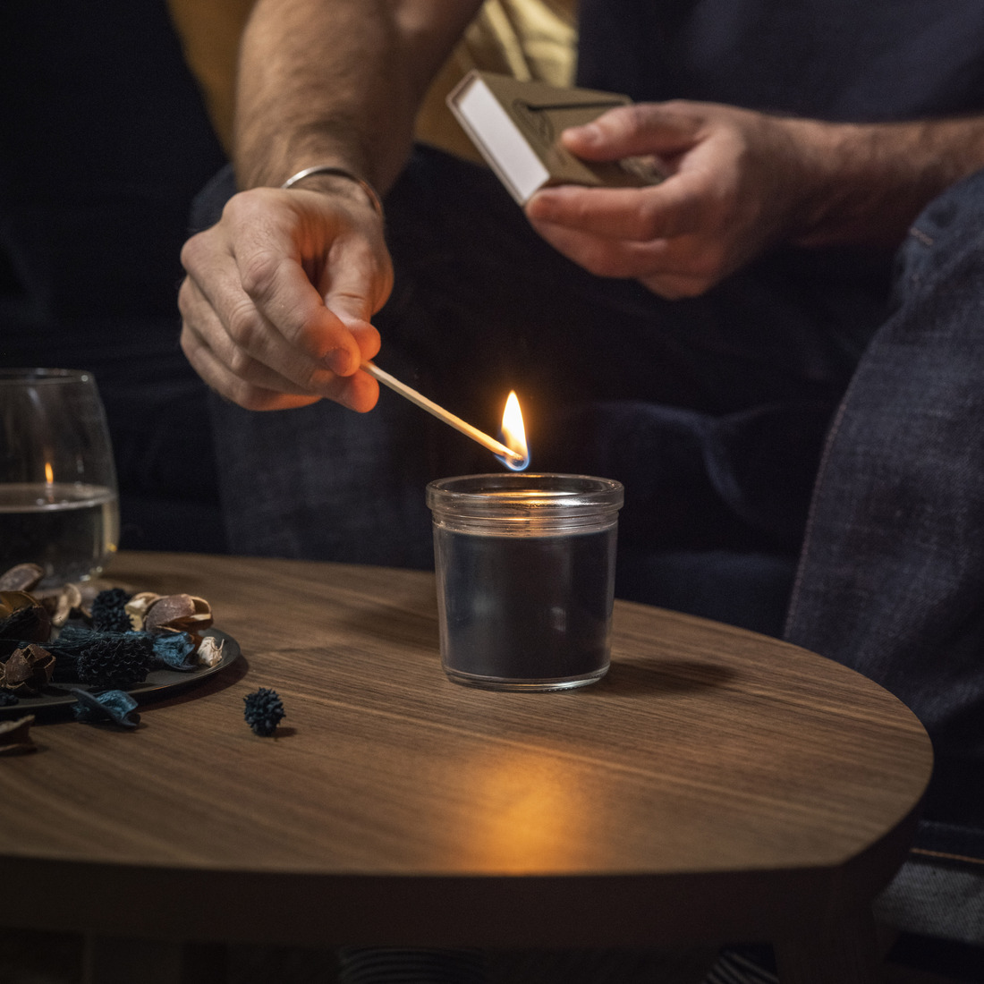 FRUKTSKOG, vela aromática en vaso. 4 de 5 open dialog