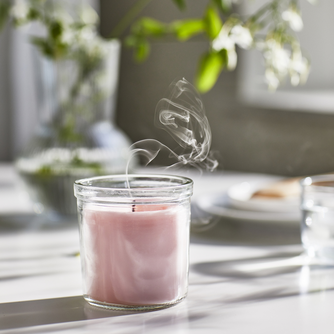 LUGNARE, scented candle in glass. 5 of 8 open dialog