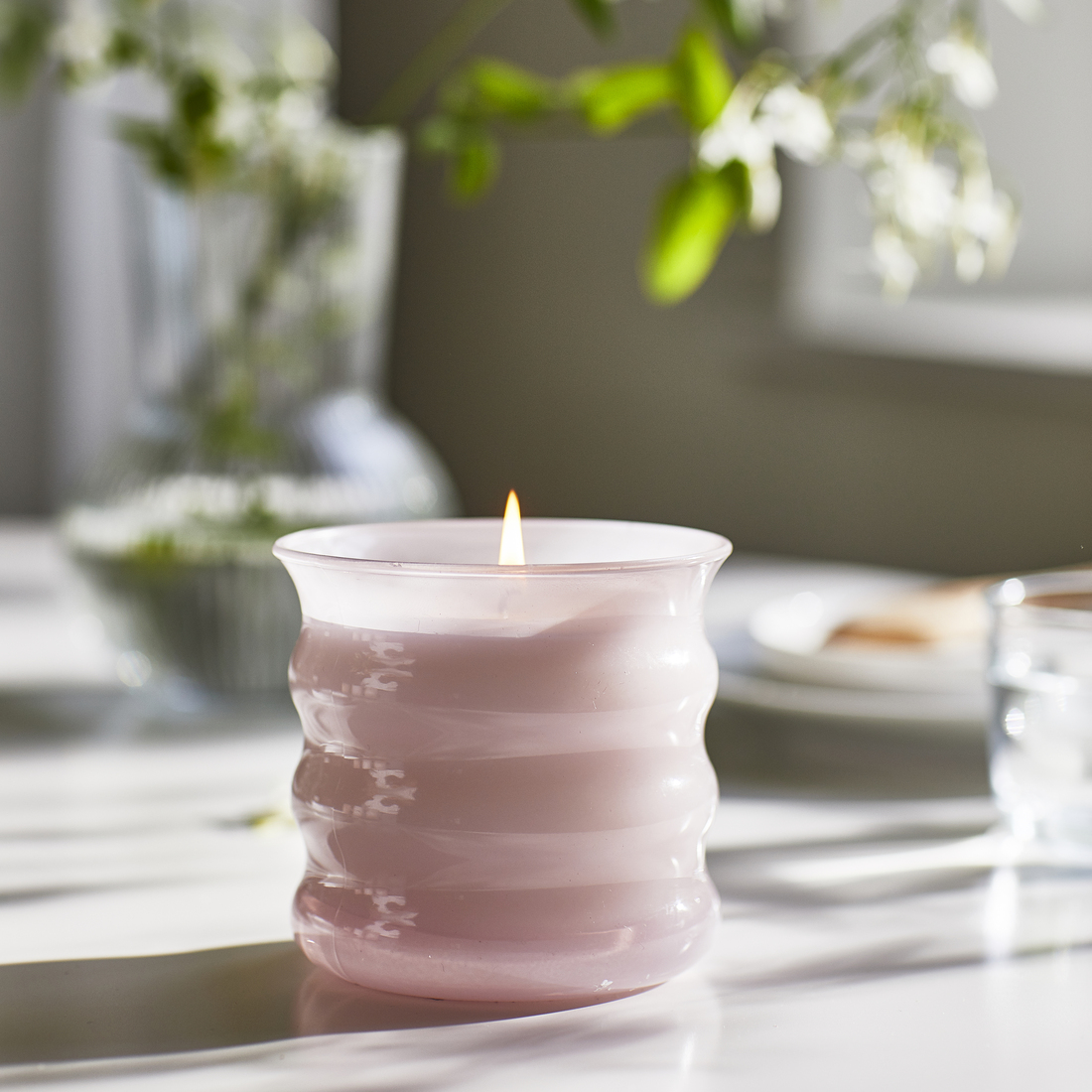 LUGNARE, vela aromática en vaso. 5 de 7 open dialog