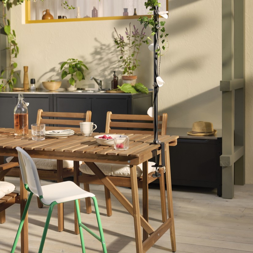 ASKHOLMEN, mesa plegable, exterior. 2 de 5 open dialog