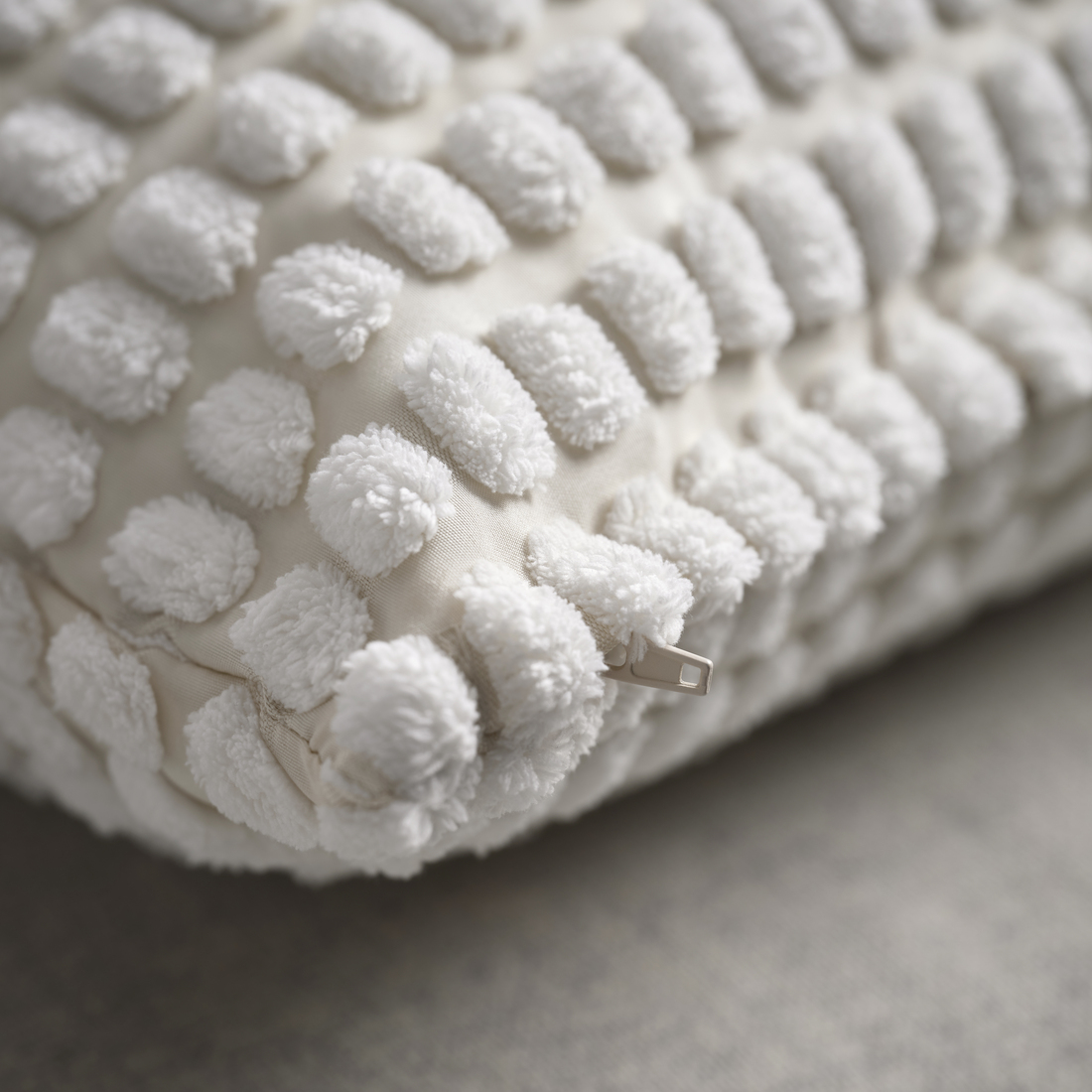 SVARTPOPPEL, cushion cover. 4 of 4 open dialog