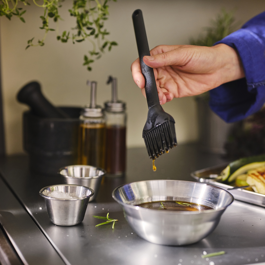 GRILLTIDER, cuenco para salsa. 2 de 4 open dialog