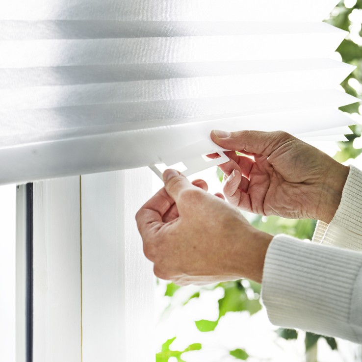 SCHOTTIS, pleated shade. 2 of 5 open dialog