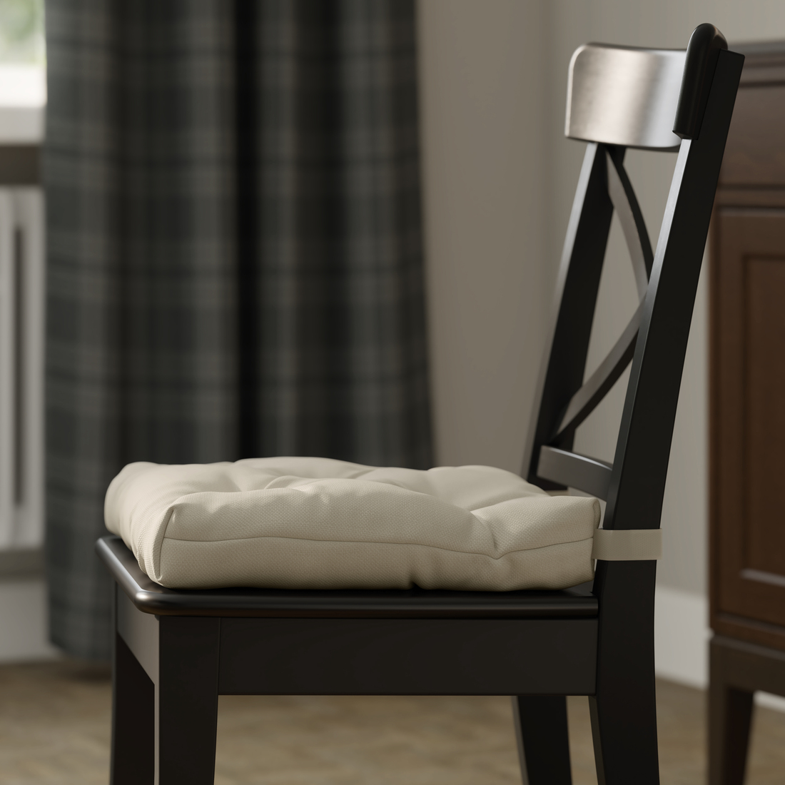 MALINDA, chair pad. 7 of 7 open dialog