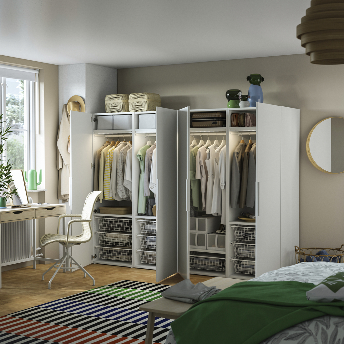 PLATSA, armario con 4 puertas. 3 de 3 open dialog