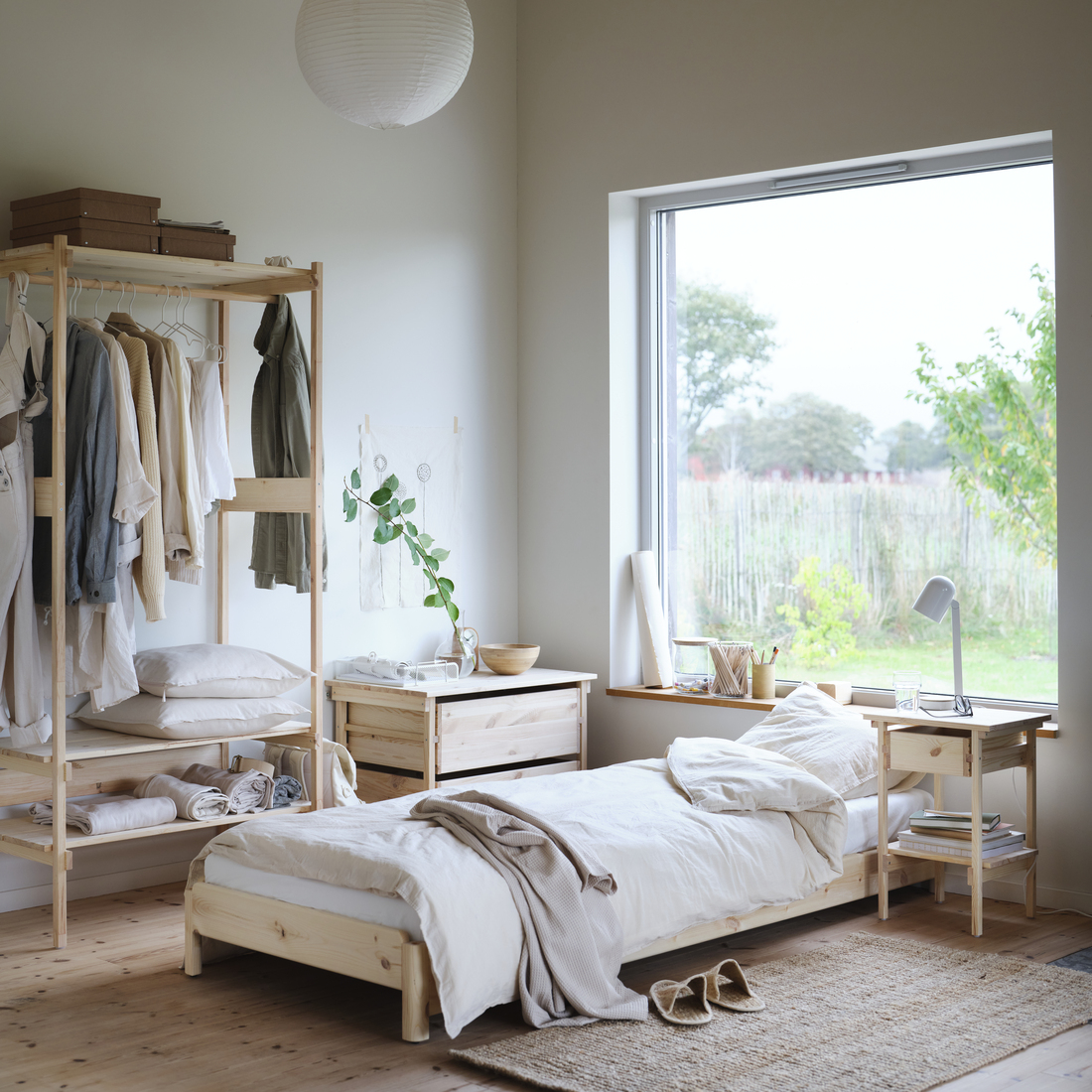 UTÅKER, cama apilable sin colchón. 2 de 11 open dialog