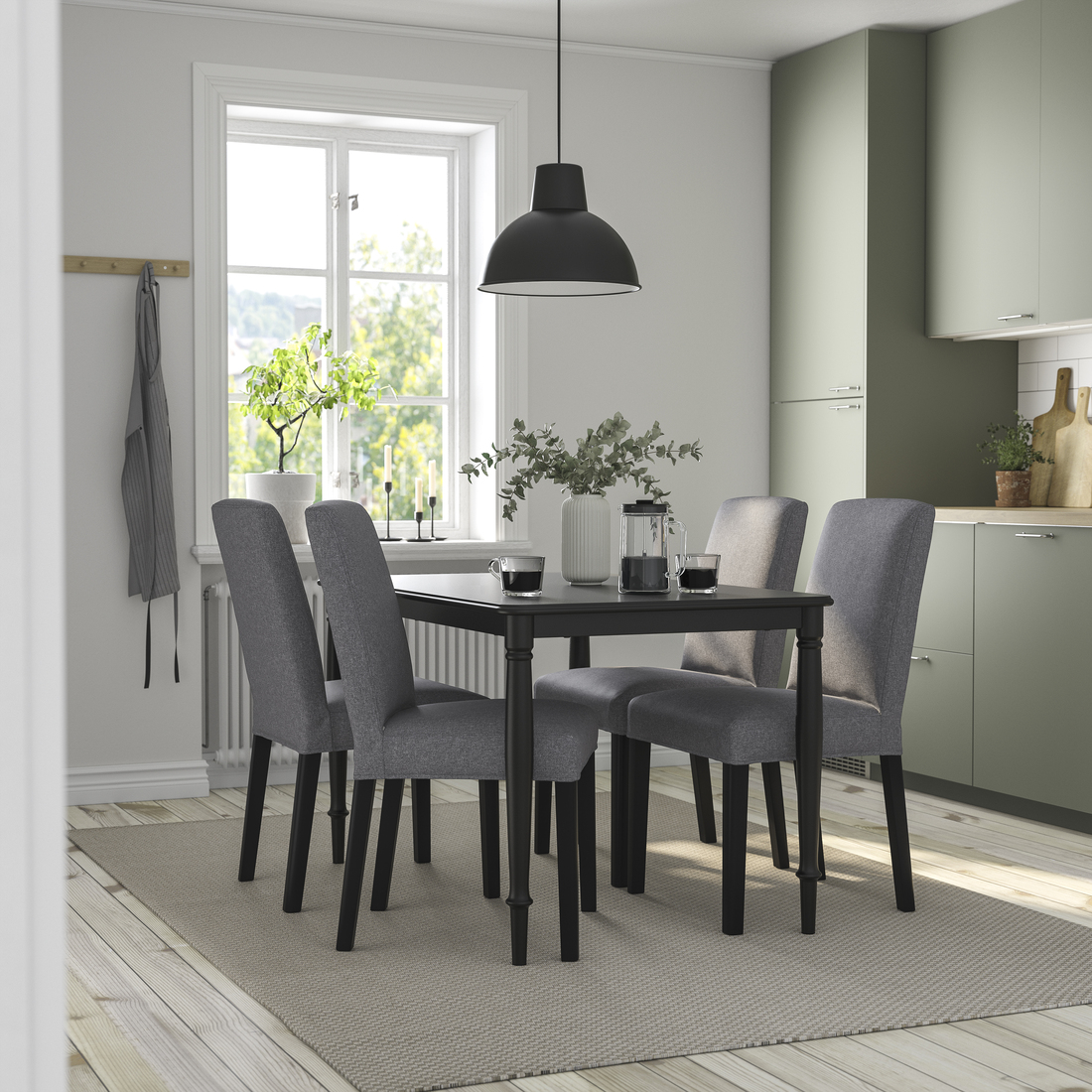 DANDERYD, mesa de comedor. 3 de 6 open dialog