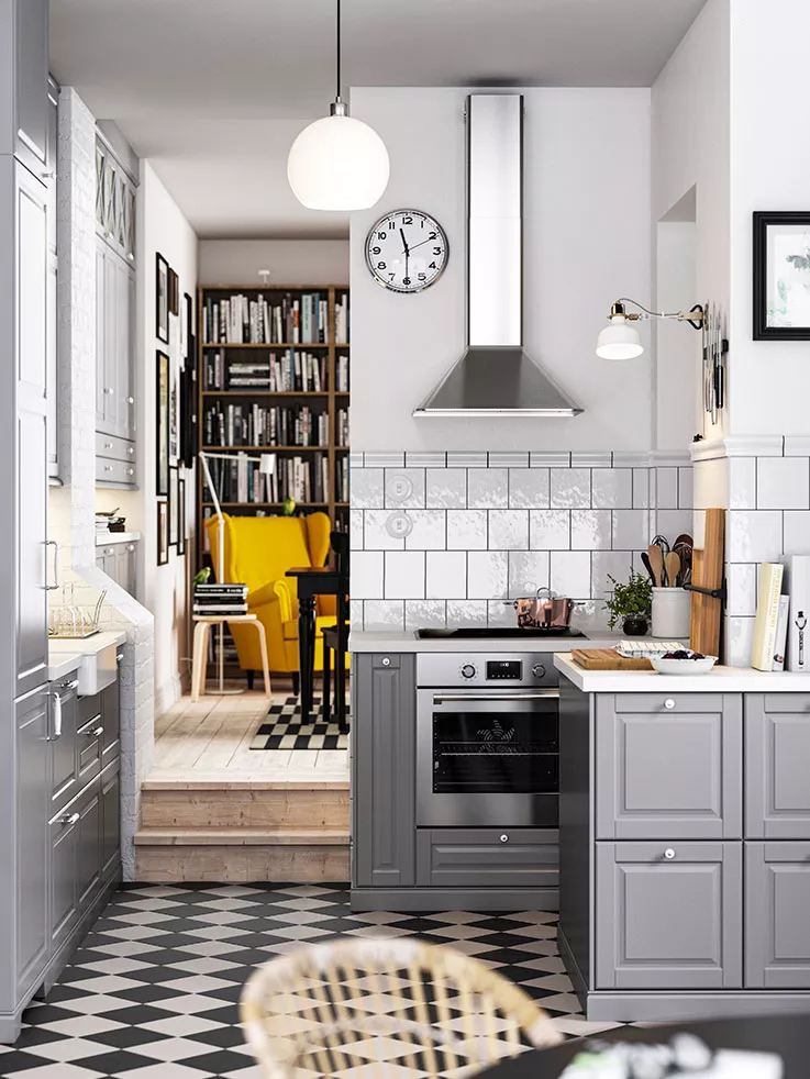 IKEA La Palma A traditional kitchen built to fit a challenging space