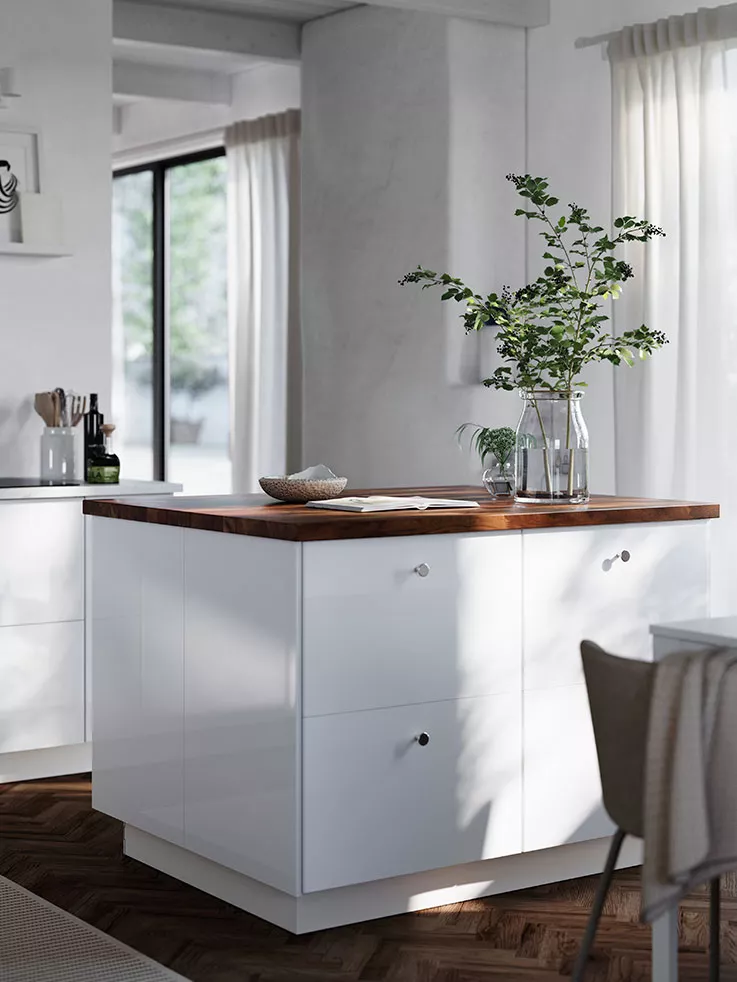 IKEA Tenerife High gloss white kitchen with lots of storage