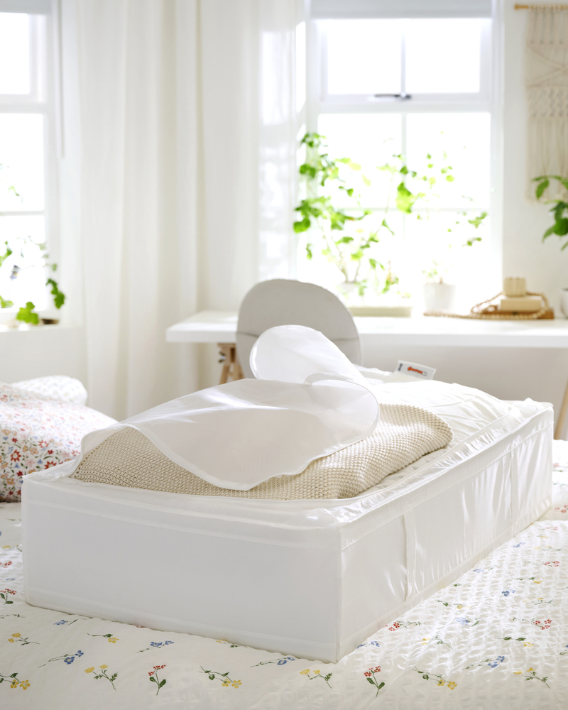 SKUBB storage case is great for storing seasonal bedding
