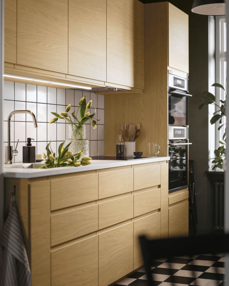 a kitchen drawer with everything you need to keep your cutlery organized